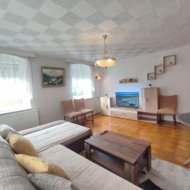 Haus "Grimberg" FeWo 1-stock oder FeWo 2-stock & Zusätzliches Zimmer