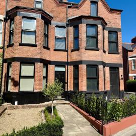 4 Bedroom Belfast Townhouse