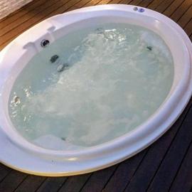 Escapada perfecta con jacuzzi privado en zona top