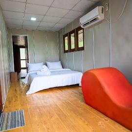Harmony Hideaway Villa-Seeduwa, hotel a Seeduwa