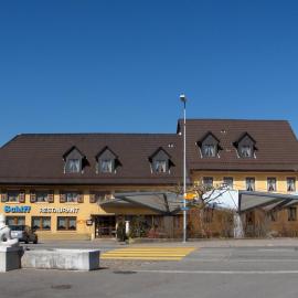 Hotel Restaurant Schiff, hotelli kohteessa Möhlin