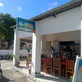 Penginapan Al Fitra、Tabutuleのホテル
