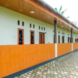 RedDoorz near Wisata Kalianget Wonosobo โรงแรมในKalianget