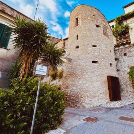 Il Rivellino - Tamerò Estates، فندق في Casperia