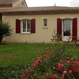 MAISON d'Hôtes Afrika du Queyroux, hotel in Ginestet