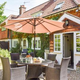 Greenbank Cottage, hotel in Burley