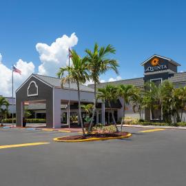 La Quinta Inn by Wyndham Cocoa Beach-Port Canaveral, khách sạn ở Cocoa Beach