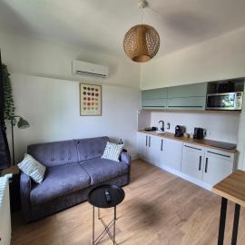 L'Olivier Studio Cosy & Calme Idéal Duo ou Pro, hotel Trévoux-ban