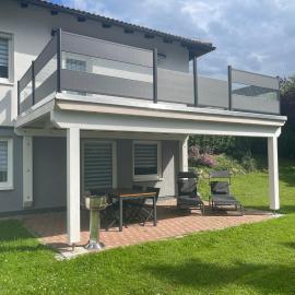 Ferienwohnung Lug in´s Land, khách sạn ở Fichtelberg