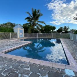 T2 duplex- piscine- vue mer