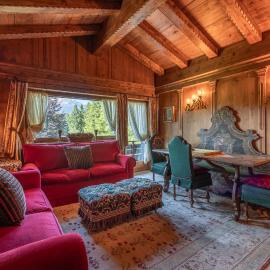 Casa Cirmoli, confortevole mansarda con balcone panoramico