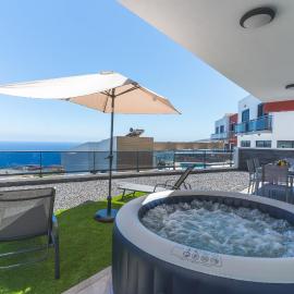 Blue Outlook Retreat by Atlantic Holiday