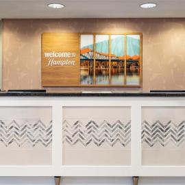 Hampton Inn and Suites La Crosse Downtown, готель у місті Ла-Кросс
