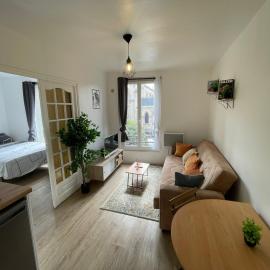 Appartement 3 pers, métro direct, hotel in Aubervilliers