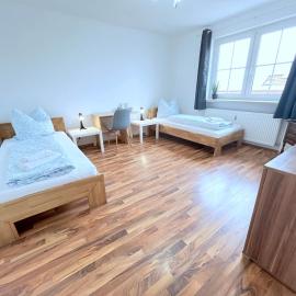V Apartment 4 Personen - Monteurzimmer - Ferienwohnung - Dingolfing