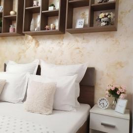 Viesnīca Ra Apartment Oradjā