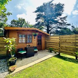 Harvey's Lodge