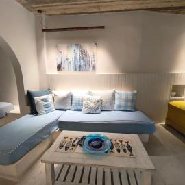 Kalli's traditional renovated house in Chora Ios
