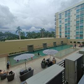 DongStay at Berkeley, near Nuvali, hotel v destinaci Bayabasan