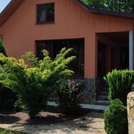 La Boier – hotel w mieście Bielce
