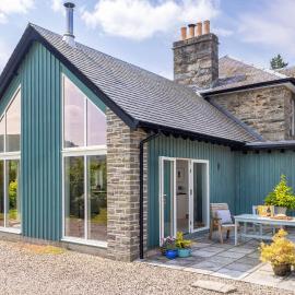 Little Pitnacree, hotel a Pitlochry