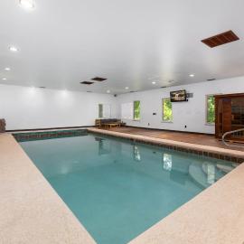 The Manor-Indoor Pool-Speak Easy-Game Room-Sauna