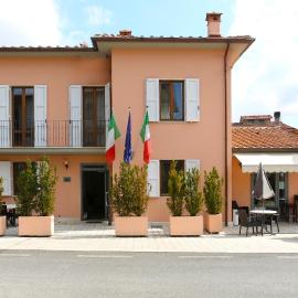 Hotel Il Monte, hotel em Monte San Savino