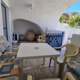 Beautiful apartment in Mylopotamos, good price!, hotelli kohteessa Milopótamos