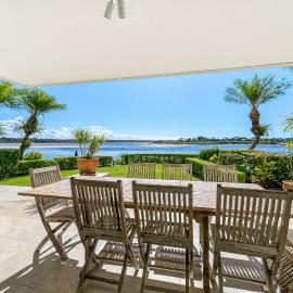 Noosa Quays Waterfront Accomodation