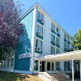 Hotel Azur, khách sạn ở Eforie Nord