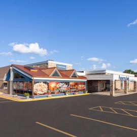 AmericInn & Suites by Wyndham Baraboo Event Center，巴拉布的飯店