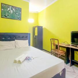 WILUDJENG Guest House Syariah near Alun Alun Sragen Mitra RedDoorz, hotel a Sragen