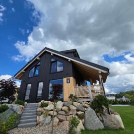 Czôrny Dąb - dom wakacyjny na Kaszubach, bilard, jacuzzi, sauna