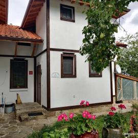 Старата къща - Трявна, hotel di Tryavna