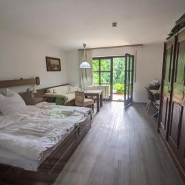 Ferienappartement Bademantelzugang zur Therme