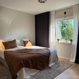 Trevlig villa i Hörnett, Örnsköldsvik, hotel em Örnsköldsvik