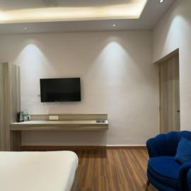 The Aana Hotel Sohna -Gurgaon Road, khách sạn ở Gurgaon