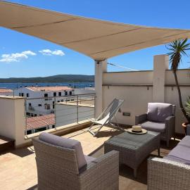 BAHIA 26 by SOM Menorca, hotel v mestu Fornells