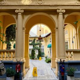 Oasis Inn Budapest