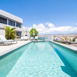 VillasRoyale Silvermoon - Serenity, Styled in Luxury!, hotel a Meloneras