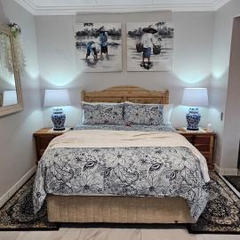 Upstairs R-4 Self Catering Unit