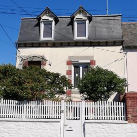 chambres dans Maison individuelle 46 Rue de Luzel, hotel in Saint-Brieuc