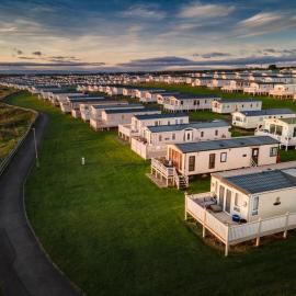 Sea View by the beach at Crimdon Dene Holiday Park – hotel w mieście Hartlepool