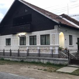 Casa Corbeanu Transfagarasan, хотел в Bucşeneşti