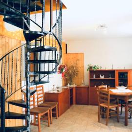 La Casa Nella Roccia