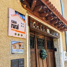 Casa Rural El Corredor en Cabornera de Gordón, viešbutis mieste Cabornera