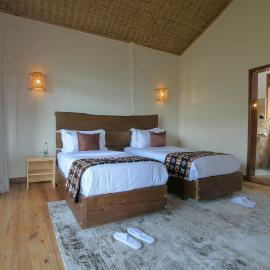 Emirambi Gorilla Safari Lodge โรงแรมในKisoro