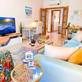 Golden Palm Condo by BeCherish, hotel v destinaci Albufeira