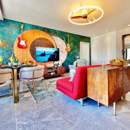 Lisbon Prestige River View Condo by BeCherish, хотел в Лисабон