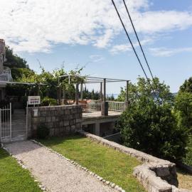 Apartments Anka - One-Bedroom Apartment with Balcony and Sea View